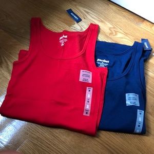 NWT old navy perfect tanks